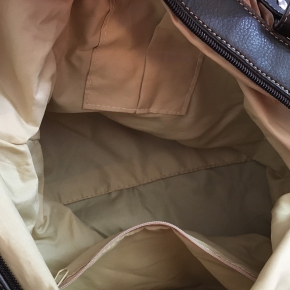 Handbag - Picture 3 of 5